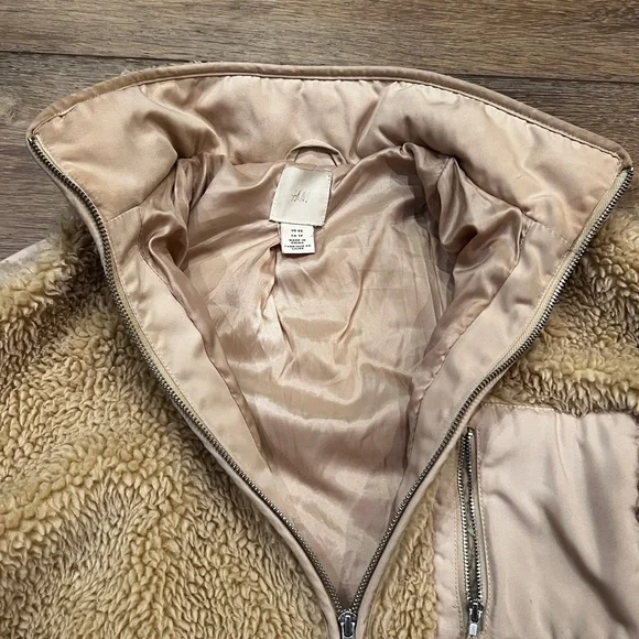 Cozy Tan Teddy Jacket - Picture 5 of 9